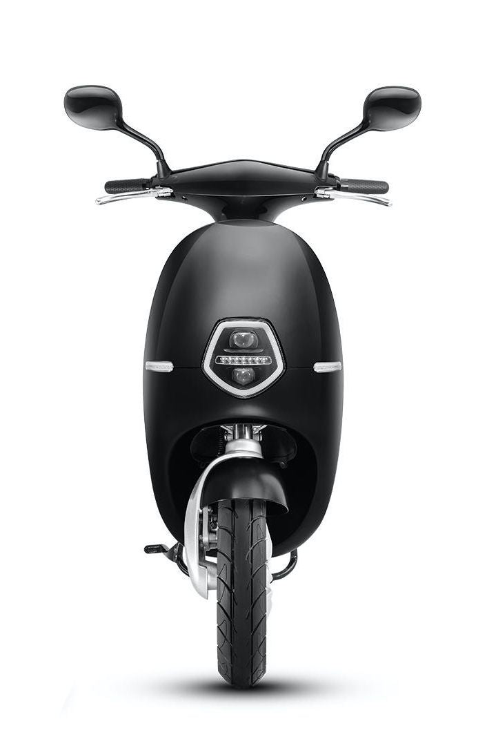 SAXXX Ecooter E1R 4000W 64V 40Ah 75km/h