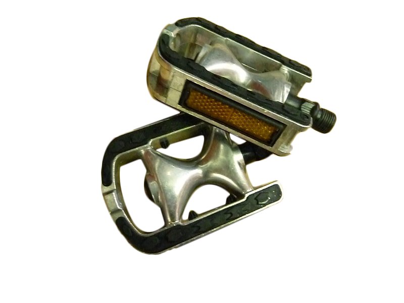 BEAST pair of pedals