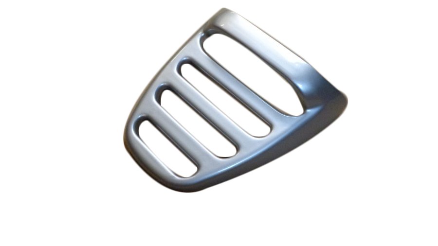 Rear ornamental lamp bracket