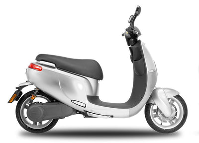 SAXXX Ecooter E1R 4000W 64V 40Ah 75km/h