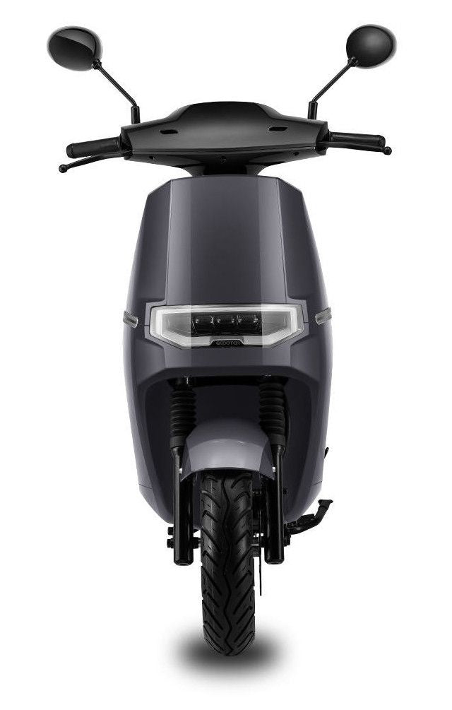 SAXXX Ecooter E2S 3000W 64V 42Ah 45km/h